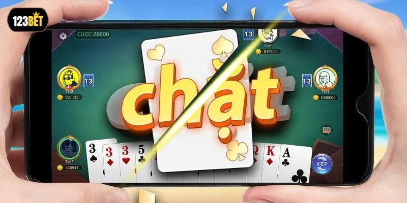 Tới trắng giúp người chơi giành chiến thắng ngay sau khi chia bài